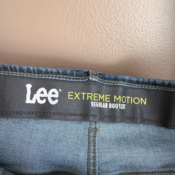 Lee Men's Relaxed Fit Denim Jeans 38x34 - Picture 4 of 4